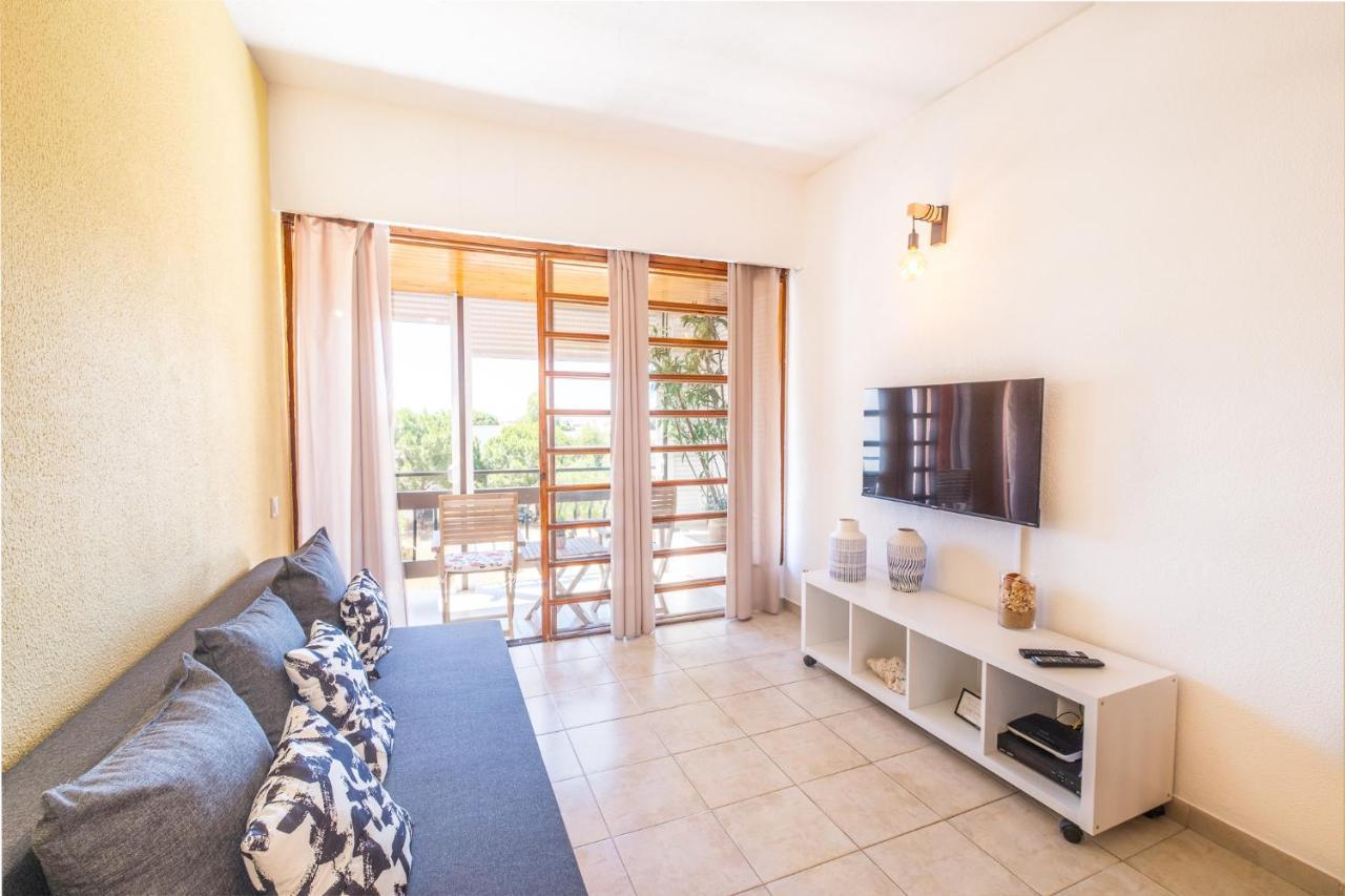 Entire Apartment 5Min From Oura Beach アルブフェイラ エクステリア 写真